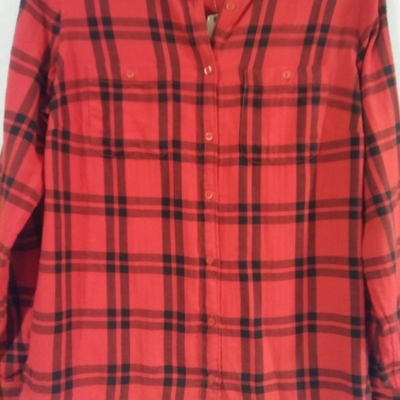 St Johns Bay Red Plaid Top - Picture 2 of 6